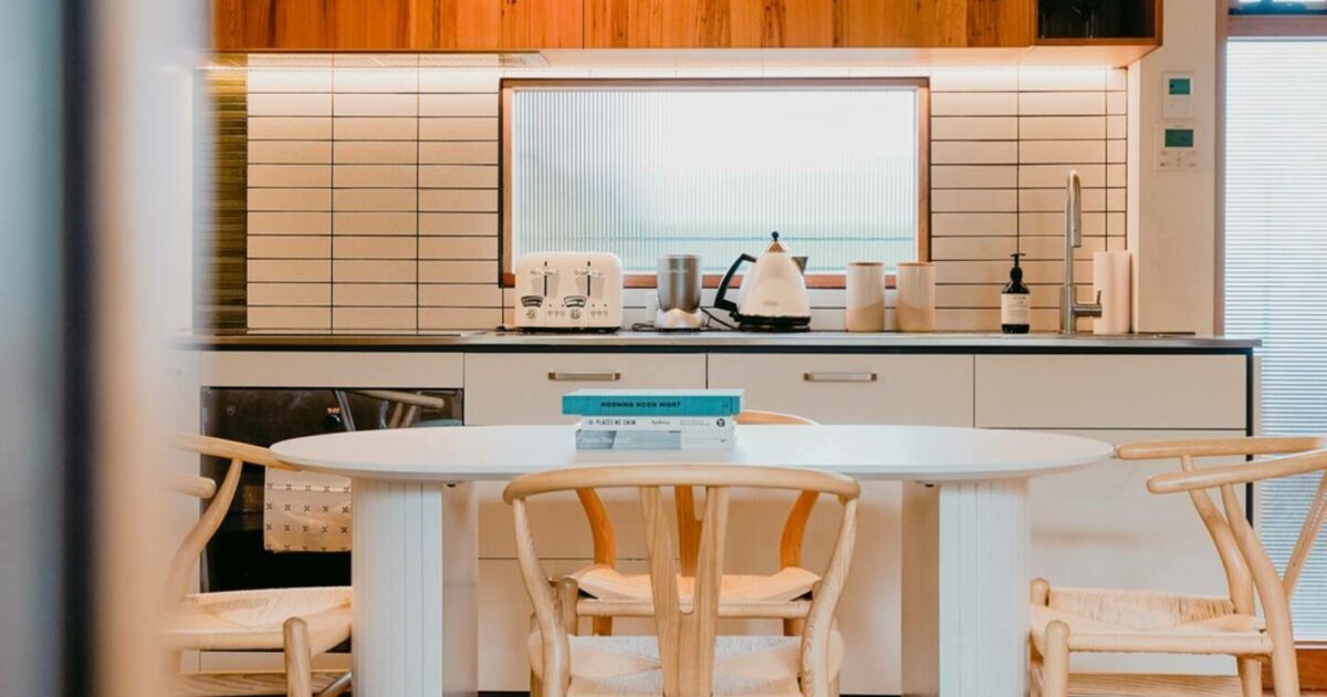 Image showcasing 102/201 Ferrars St | Lease | Evoke Property
